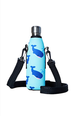 TRVLR by BBBYO carry cover - with shoulder strap - 500 ml - Whale print